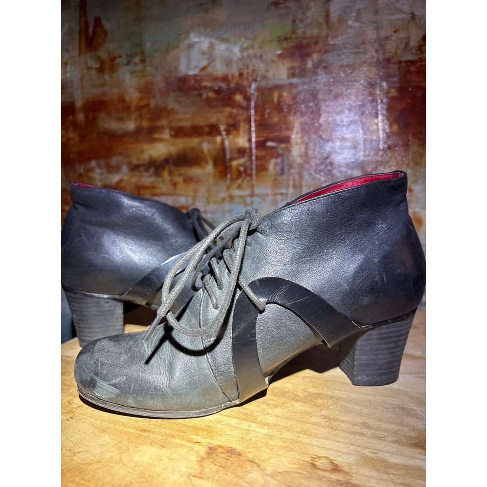 RARE Anthropologie CoupleOf Leather Lace Up Ankle Boots Round Toe Strap Detail - Picture 6 of 13
